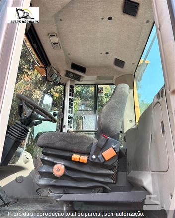 Pá Carregadeira Volvo L90F