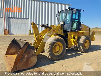 Pá Carregadeira Caterpillar 920K