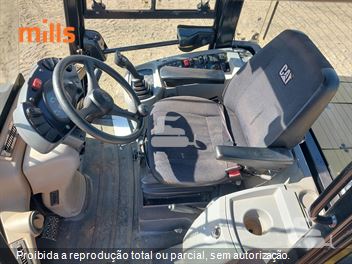 Pá Carregadeira Caterpillar 920K