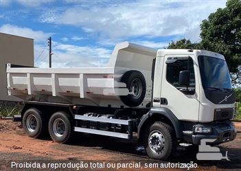 Caminhão Volvo VM 270 6x4 2p (Diesel) (E5)