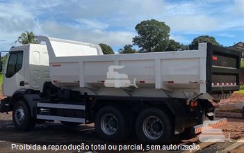 Caminhão Volvo VM 270 6x4 2p (Diesel) (E5)