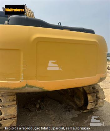 Escavadeira Caterpillar 320D2L