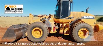 Pá Carregadeira Case 821E