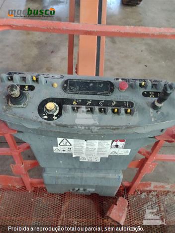 Plataforma Aérea (Elevatória) JLG 600 AJ