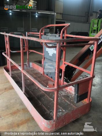 Plataforma Aérea (Elevatória) JLG 600 AJ