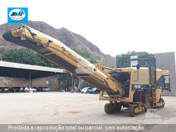 Fresadora de Asfalto Caterpillar PM465