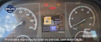 Caminhão Mercedes-Benz Atron 2729 K 6x4 2p (diesel) (E5)
