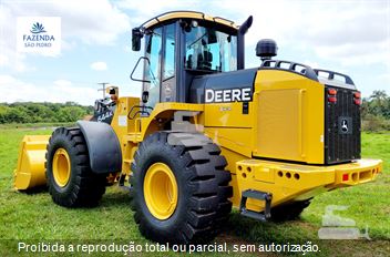 Pá Carregadeira John Deere 644K