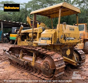 Trator de Esteira Caterpillar D6D
