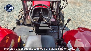 Trator Agrícola Massey Ferguson MF 4275