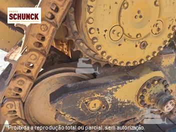 Trator de Esteira Caterpillar D8L