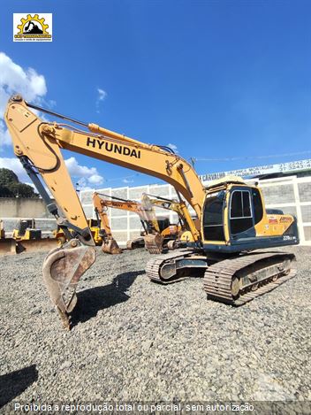 Escavadeira Hyundai R220LC-9S