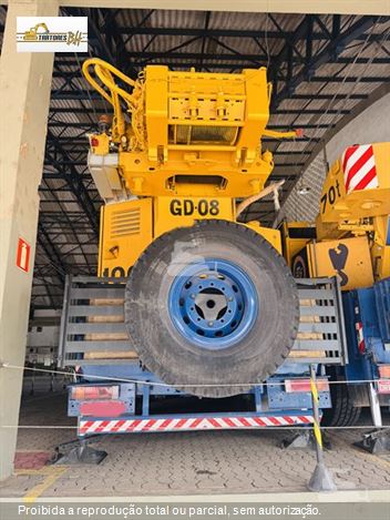 Guindaste Liebherr LTM 1100-4.2