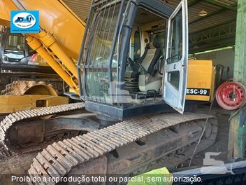 Escavadeira Hyundai R210LC-7