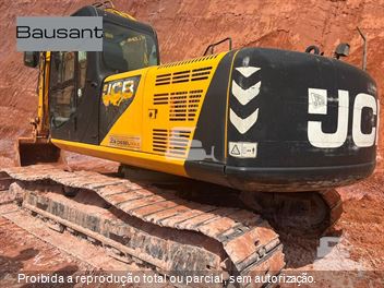 Escavadeira JCB JS200 LC