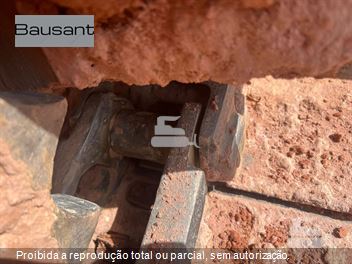 Escavadeira JCB JS200 LC
