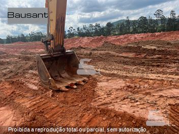Escavadeira Hyundai R320LC-7