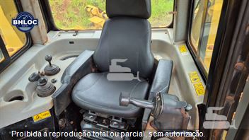 Trator de Esteira Caterpillar D6T XL