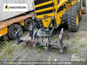Motoniveladora New Holland RG170B