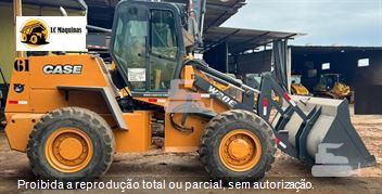 Pá Carregadeira Case W20E