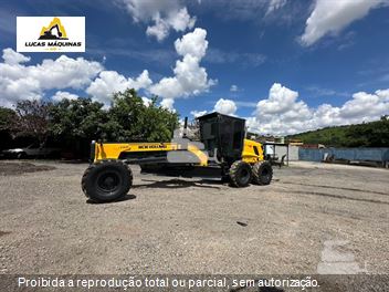 Motoniveladora New Holland RG170B