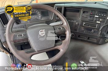 Caminhão Volvo FMX 500 8x4 2p (diesel) (e5)