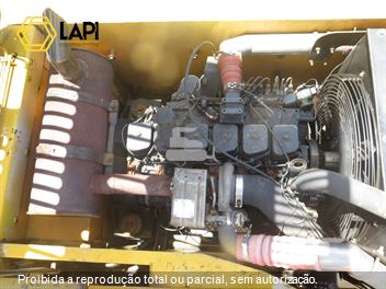 Escavadeira Hyundai R250LC-7