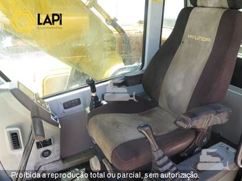 Escavadeira Hyundai R250LC-7