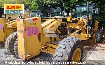 Motoniveladora Caterpillar 140K