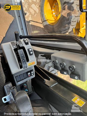 Motoniveladora Caterpillar 140K
