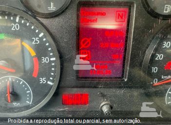 Caminhão Volkswagen 23-230 Constellation 3-Eixos (Diesel)(E5)