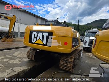 Escavadeira Caterpillar 320D