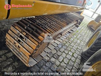 Escavadeira Caterpillar 320D