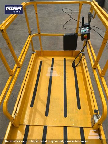 Plataforma Aérea (Elevatória) Haulotte Compact 14