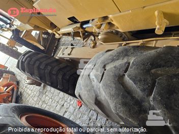 Motoniveladora Caterpillar 120K