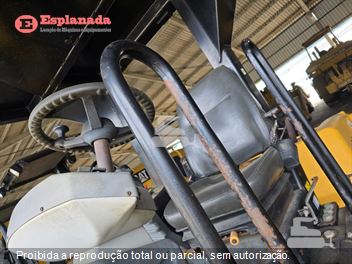 Rolo Compactador Caterpillar CB-434D