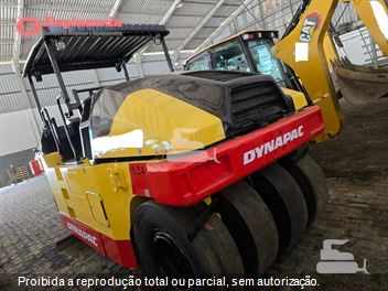 Rolo Compactador Dynapac CP224