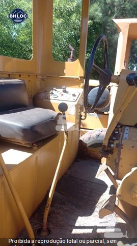 Motoniveladora Caterpillar 140B