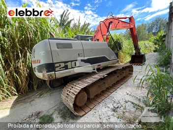 Escavadeira Link-Belt 210X2
