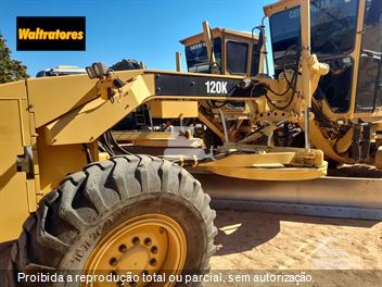 Motoniveladora Caterpillar 120K