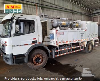 Caminhão Mercedes-Benz Atego 1719 2p (Diesel) (E5)