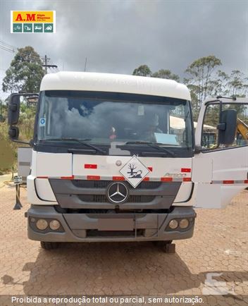 Caminhão Mercedes-Benz Atego 1719 2p (Diesel) (E5)