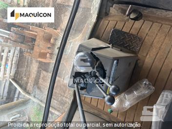 Retro Escavadeira Case 580M