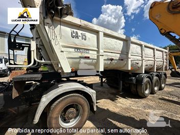 Caminhão Mercedes-Benz Atron 1635 S 2p (diesel) (E5)