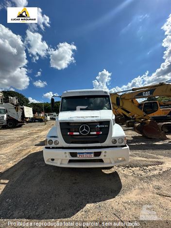 Caminhão Mercedes-Benz Atron 1635 S 2p (diesel) (E5)