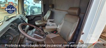 Caminhão Volkswagen 31-280 E Constellation 6x4 2p (Diesel)(E5)