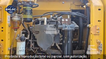 Escavadeira Komatsu PC210