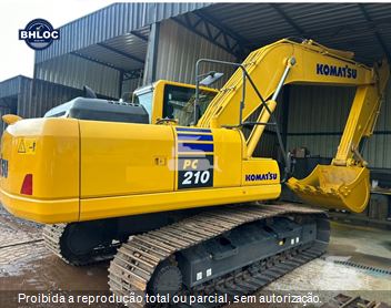 Escavadeira Komatsu PC210