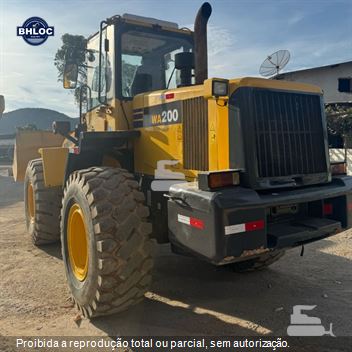 Pá Carregadeira Komatsu WA200