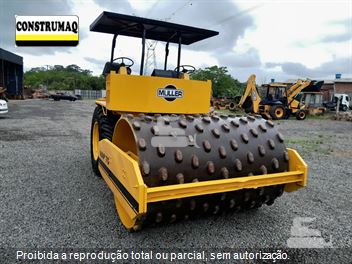 Rolo Compactador Muller VAP70